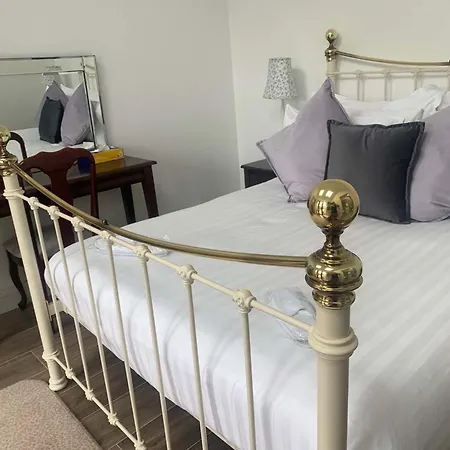 Bayview, Dunmore East, County Waterford - Sleeps 12 Persons Дом отдыха Данмор-Ист