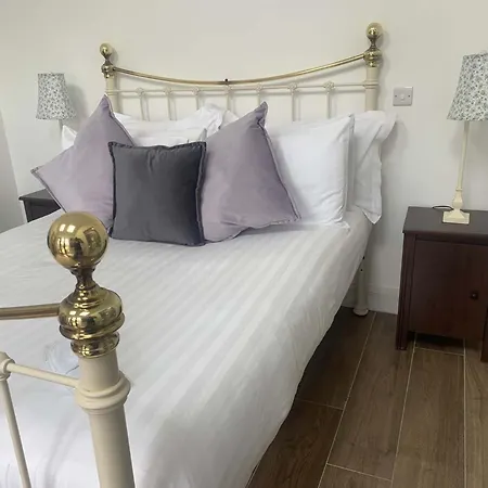 Bayview, Dunmore East, County Waterford - Sleeps 12 Persons Дом отдыха