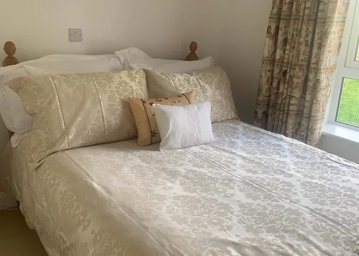 Дом отдыха Bayview, Dunmore East, County Waterford - Sleeps 12 Persons *